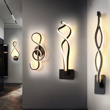 Sleek design wall lamp