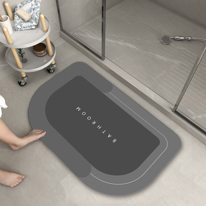 Sleek bathroom mat-moisture absorbing