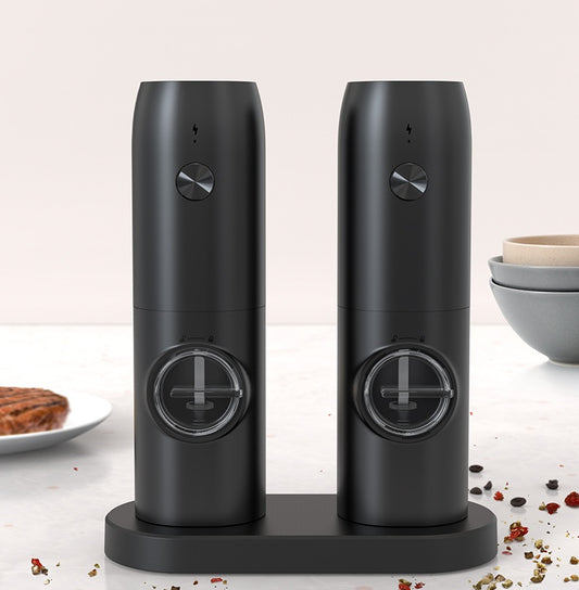 Electric salt and pepper grinder